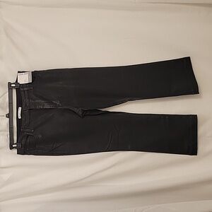 NWT Women's Kick Flare Jeans. Size 16.